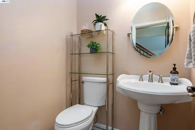 7691 Church Street #B, Gilroy, CA 95020 - Photo 15