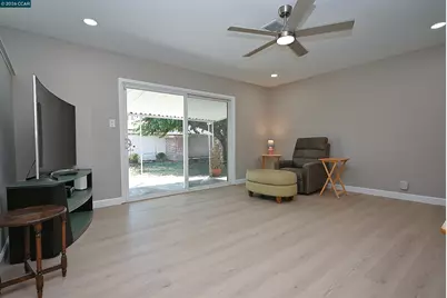 2457 Tanager Ct, Concord, CA 94520 - Photo 5