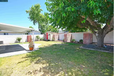 2457 Tanager Ct, Concord, CA 94520 - Photo 25