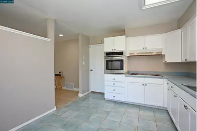 2457 Tanager Ct, Concord, CA 94520 - Photo 13