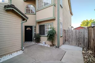 230 Laurelwood Cir, Manteca, CA 95336 - Photo 15