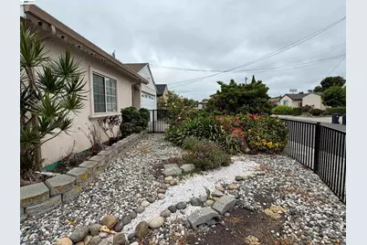 14631 Rollins St, San Leandro, CA 94579 - Photo 5