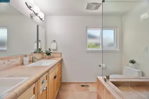 2082 Stratton Rd, Walnut Creek, CA 94598 - Photo 39