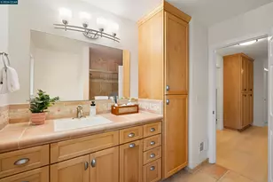 2082 Stratton Rd, Walnut Creek, CA 94598 - Photo 35