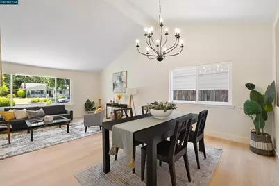 2082 Stratton Rd, Walnut Creek, CA 94598 - Photo 15