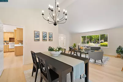 2082 Stratton Rd, Walnut Creek, CA 94598 - Photo 13