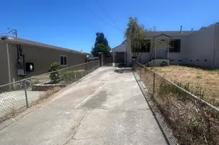 5152 Hilltop Dr, El Sobrante, CA 94803 - Photo 17