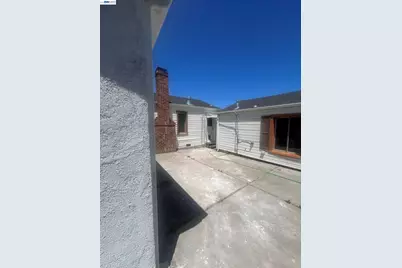 5152 Hilltop Dr, El Sobrante, CA 94803 - Photo 15