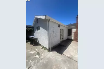 5152 Hilltop Dr, El Sobrante, CA 94803 - Photo 13