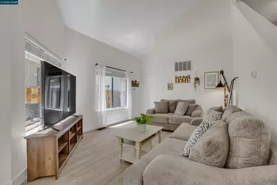 950 Bighorn Ter, Brentwood, CA 94513 - Photo 7