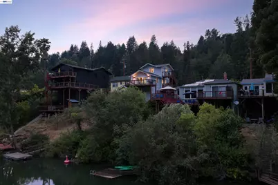 15573 Riverside Dr, Guerneville, CA 95446 - Photo 25