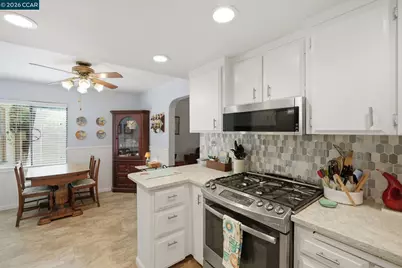 407 Harlow Dr, Antioch, CA 94509 - Photo 23