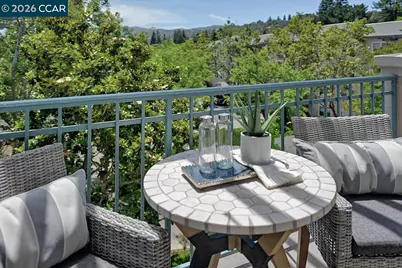 1860 Tice Creek Dr #1427, Walnut Creek, CA 94595 - Photo 3