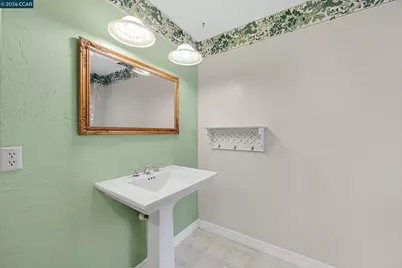 5230 Concord Blvd, Concord, CA 94521 - Photo 23