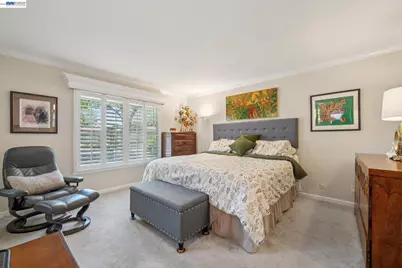 2029 Ptarmigan Dr #2, Walnut Creek, CA 94595 - Photo 27