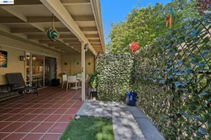 2029 Ptarmigan Dr, Walnut Creek, CA 94595 - Photo 37