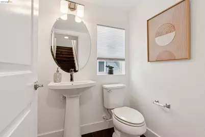 1532 Seawind Dr, Richmond, CA 94804 - Photo 17