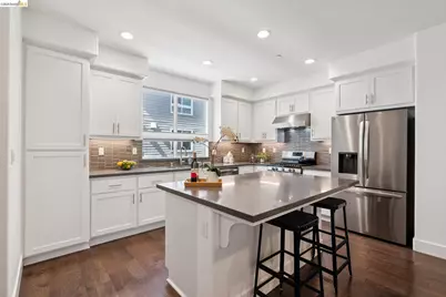 1532 Seawind Dr, Richmond, CA 94804 - Photo 13