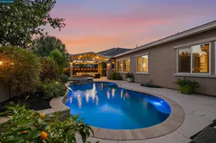 1945 Muirwood Loop, Brentwood, CA 94513 - Photo 35
