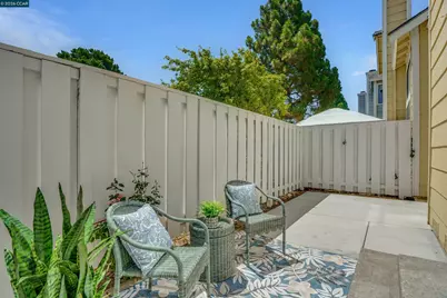 413 Dohrmann Ln, Pinole, CA 94564 - Photo 27