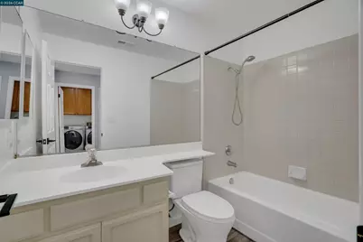 413 Dohrmann Ln, Pinole, CA 94564 - Photo 23