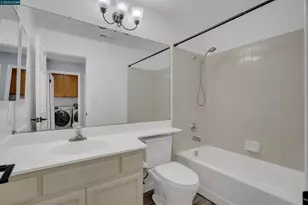 413 Dohrmann Ln, Pinole, CA 94564 - Photo 23