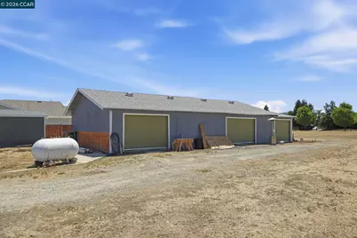 1911 Minnesota Ave, Brentwood, CA 94513 - Photo 35