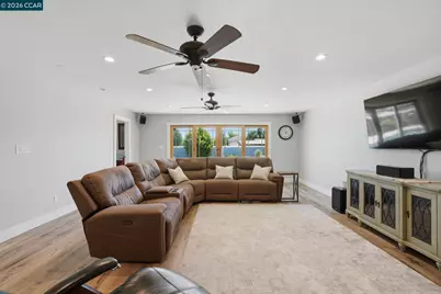 1911 Minnesota Ave, Brentwood, CA 94513 - Photo 17