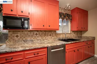 3345 Oakwood Place, Redding, CA 96001 - Photo 25