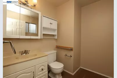 3345 Oakwood Place, Redding, CA 96001 - Photo 35