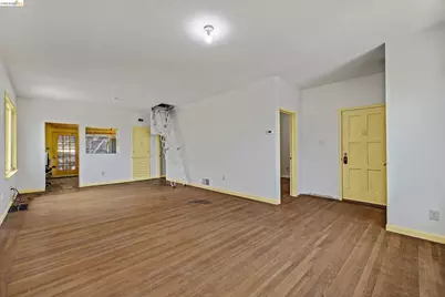 243 Nevada Ave, Richmond, CA 94801 - Photo 7