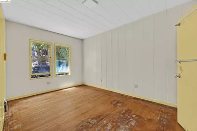 243 Nevada Ave, Richmond, CA 94801 - Photo 9