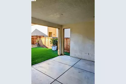 103 Vince St, Mountain House, CA 95391 - Photo 7