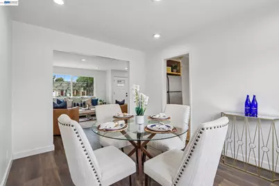 221 Beegum Way, San Jose, CA 95123 - Photo 5