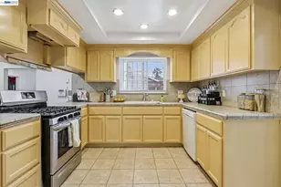 221 Beegum Way, San Jose, CA 95123 - Photo 7