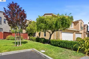 19475 Buren Pl, Castro Valley, CA 94552 - Photo 3