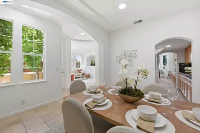 19475 Buren Pl, Castro Valley, CA 94552 - Photo 17