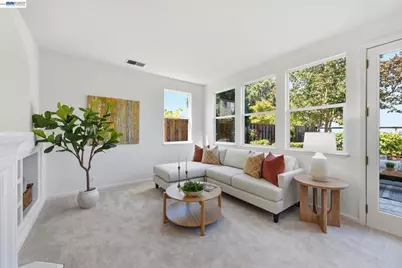 19475 Buren Pl, Castro Valley, CA 94552 - Photo 9
