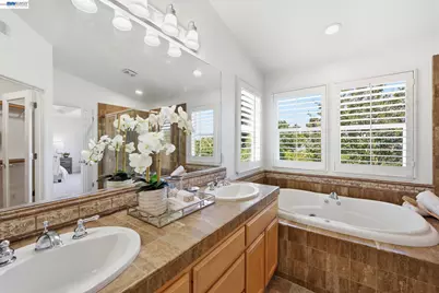 19475 Buren Pl, Castro Valley, CA 94552 - Photo 23