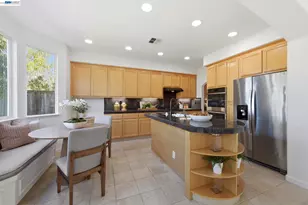 19475 Buren Pl, Castro Valley, CA 94552 - Photo 15