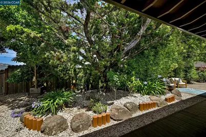 1085 Country Club Drive, Moraga, CA 94556 - Photo 37