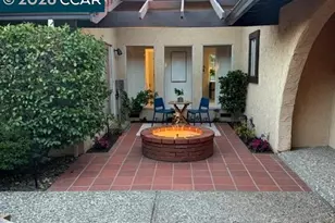 1085 Country Club Dr, Moraga, CA 94556 - Photo 49