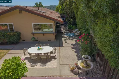1085 Country Club Drive, Moraga, CA 94556 - Photo 31