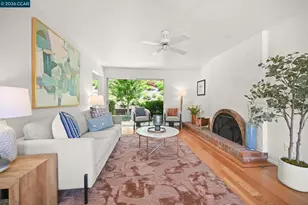 1085 Country Club Dr, Moraga, CA 94556 - Photo 19