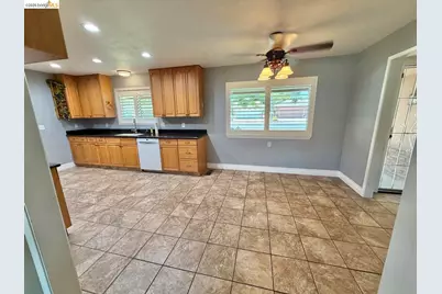 395 North Ave, Turlock, CA 95382 - Photo 5