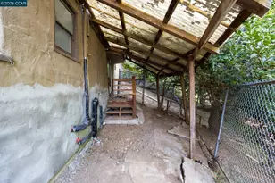 11 Edgecroft Rd, Kensington, CA 94707 - Photo 29