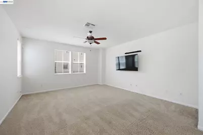 2824 Hilltop Mall Rd, Richmond, CA 94806 - Photo 11