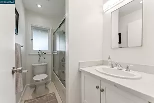 5821 Colton Blvd, Oakland, CA 94611 - Photo 31