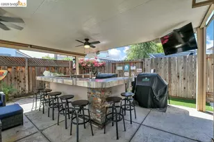 2459 Pacific Grove Ct, Discovery Bay, CA 94505 - Photo 25