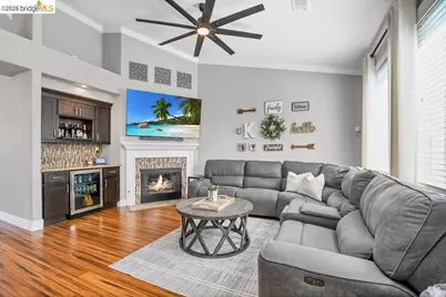 2459 Pacific Grove Ct, Discovery Bay, CA 94505 - Photo 7